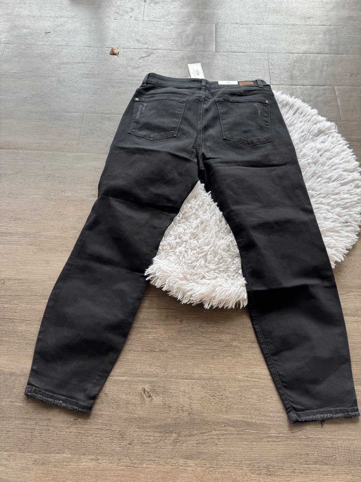 Judy blue boyfriend fit black