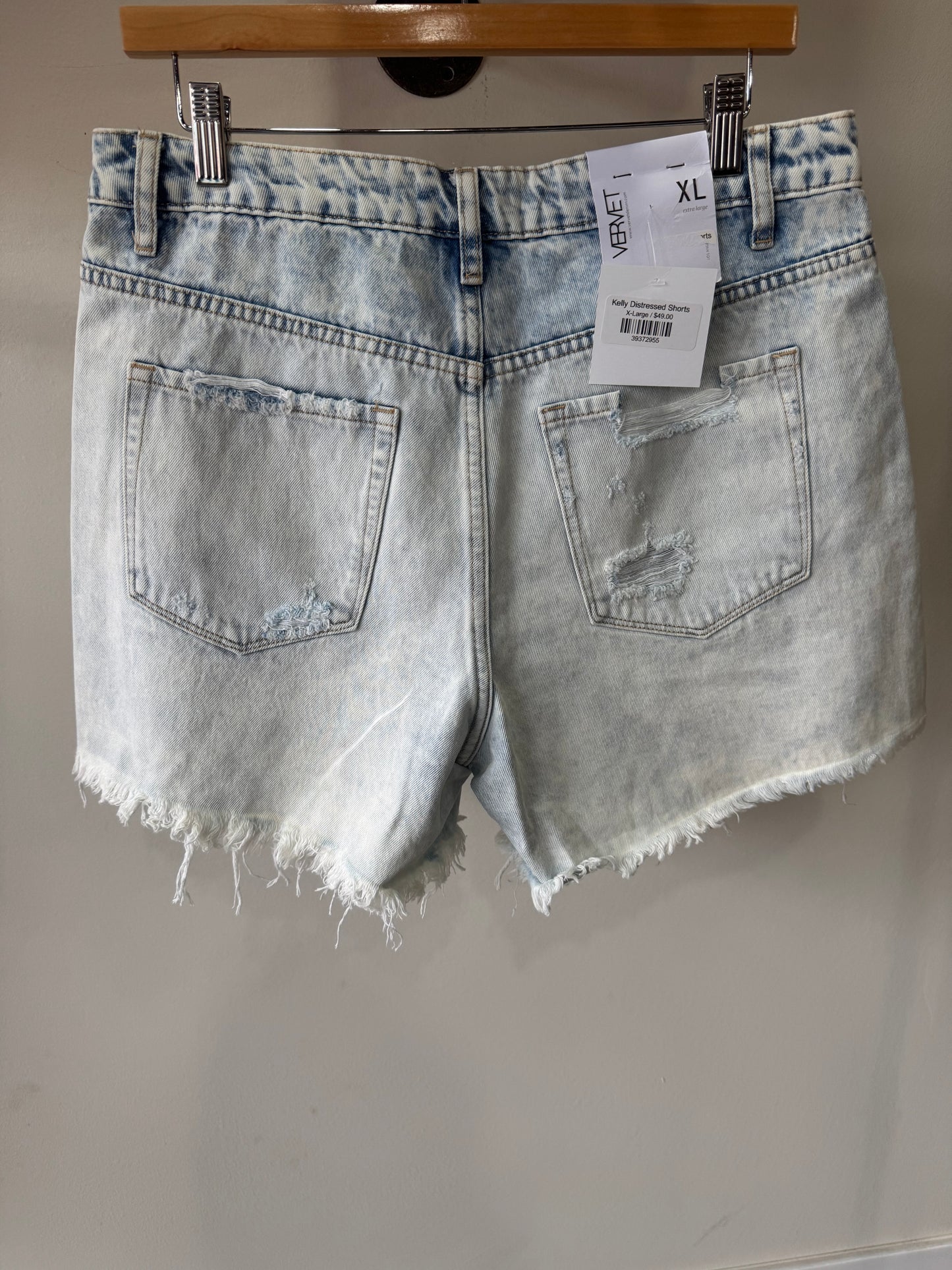 Kelly Distressed Shorts